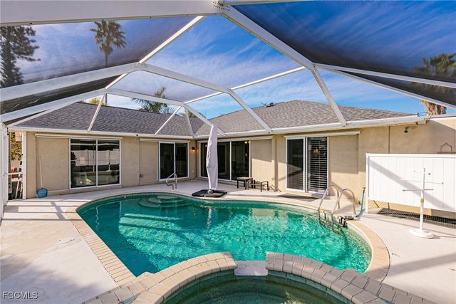 2308 Everest PKWY, Cape Coral, FL 33904