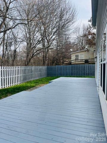 9341 Stawell Drive, Huntersville, NC 28078