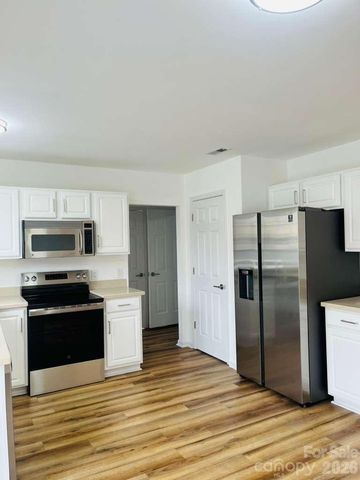 9341 Stawell Drive, Huntersville, NC 28078