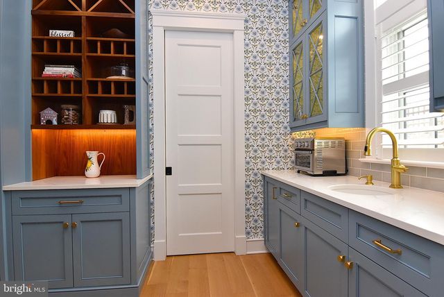 422 BURTON AVE, Lewes, DE 19958