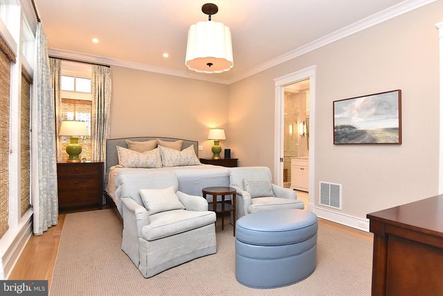 422 BURTON AVE, Lewes, DE 19958