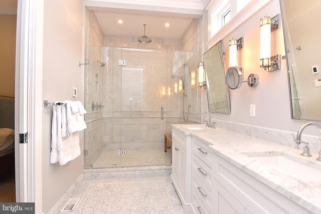 422 BURTON AVE, Lewes, DE 19958