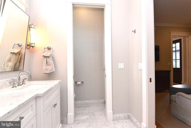 422 BURTON AVE, Lewes, DE 19958