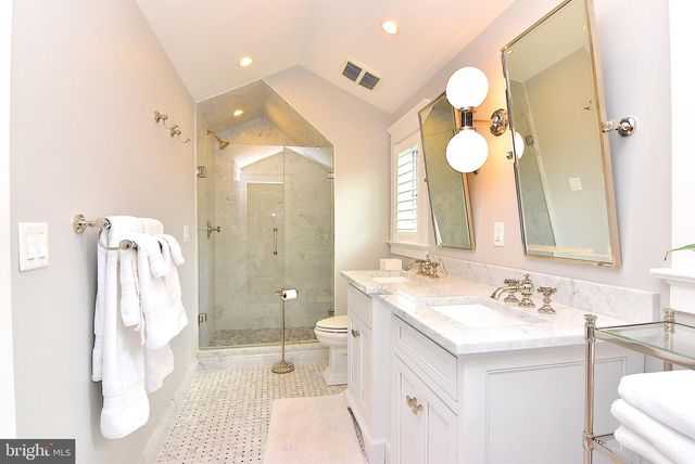 422 BURTON AVE, Lewes, DE 19958