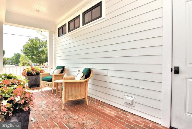 422 BURTON AVE, Lewes, DE 19958