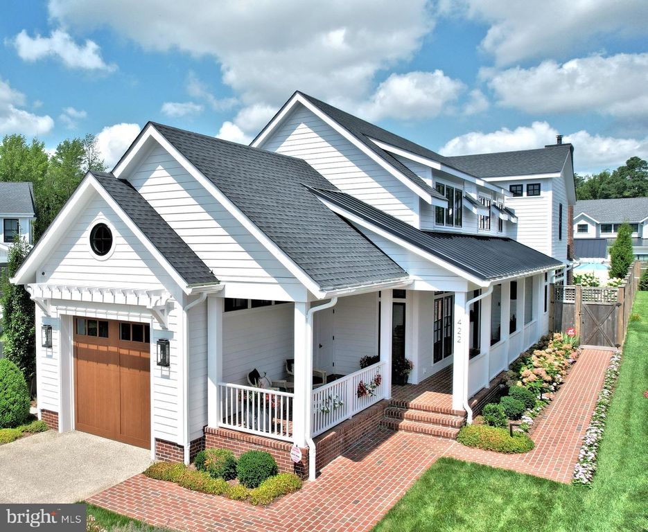 422 BURTON AVE, Lewes, DE 19958
