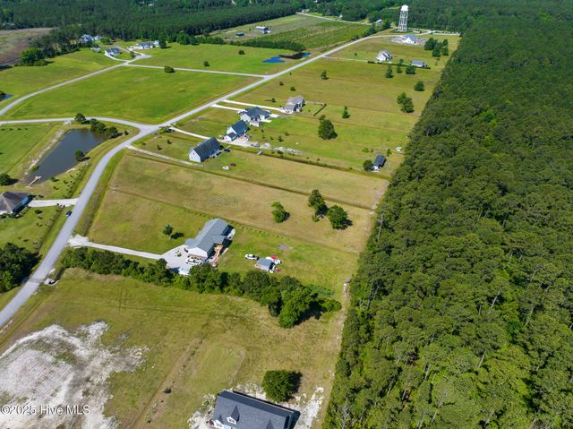 303 Mayflower Drive, Newport, NC 28570