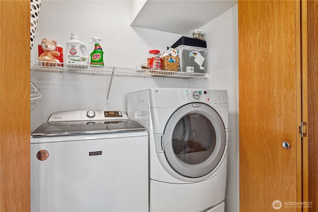 1162 Aaron Drive, Lynden, WA 98264