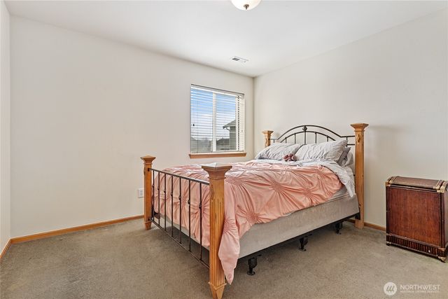 1162 Aaron Drive, Lynden, WA 98264