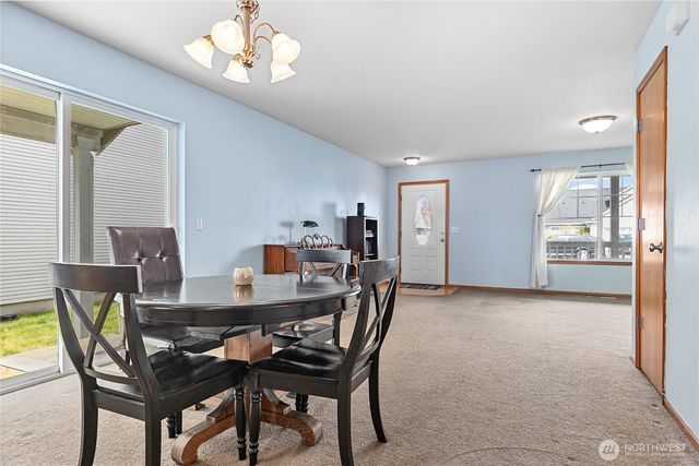 1162 Aaron Drive, Lynden, WA 98264