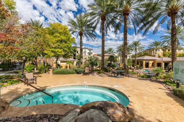 9133 Las Manaitas Avenue 401, Las Vegas, NV 89144