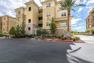 9133 Las Manaitas Avenue 401, Las Vegas, NV 89144