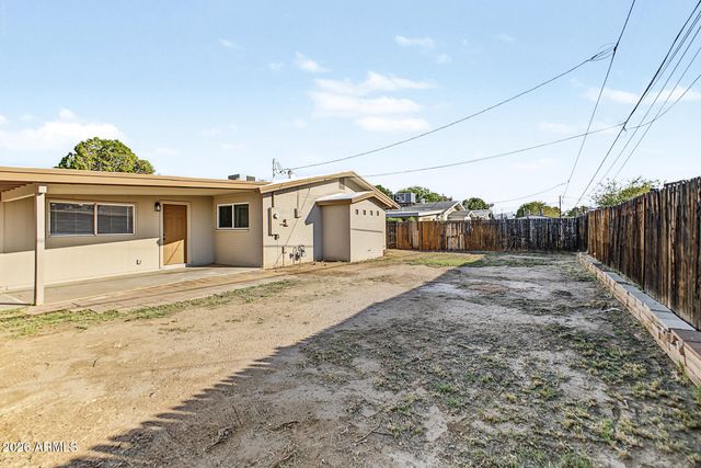 11464 N 24TH Drive, Phoenix, AZ 85029