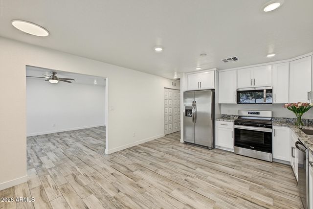 11464 N 24TH Drive, Phoenix, AZ 85029
