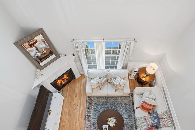59 Olympia Ave 4, Shrewsbury, MA 01545