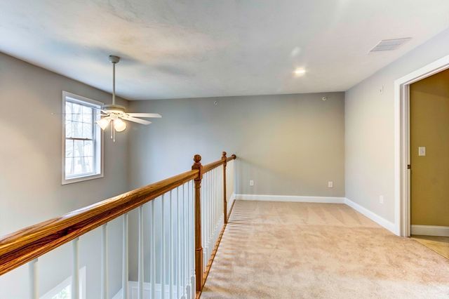 59 Olympia Ave 4, Shrewsbury, MA 01545