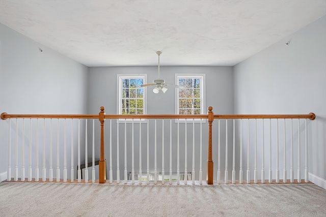 59 Olympia Ave 4, Shrewsbury, MA 01545