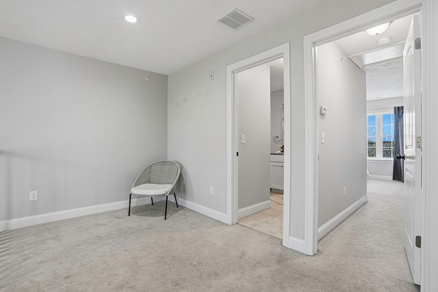 59 Olympia Ave 4, Shrewsbury, MA 01545