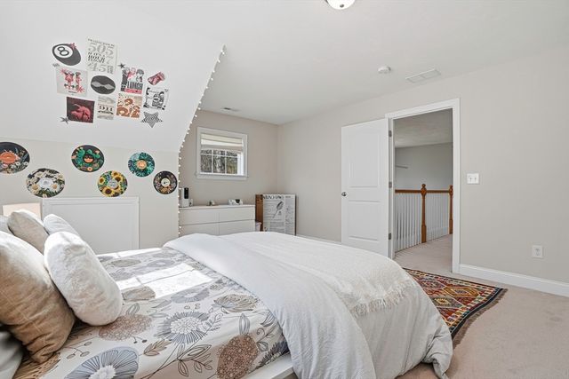 59 Olympia Ave 4, Shrewsbury, MA 01545