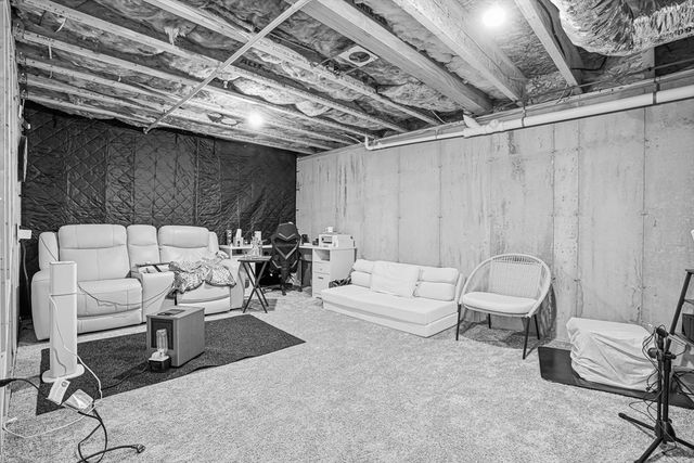59 Olympia Ave 4, Shrewsbury, MA 01545