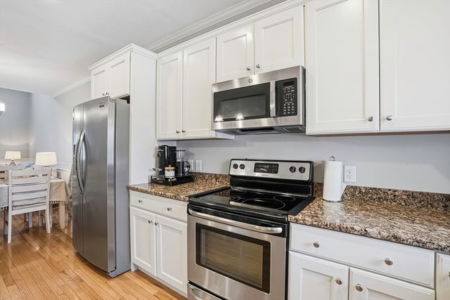 59 Olympia Ave 4, Shrewsbury, MA 01545