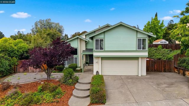 877 Dover Cir, Benicia, CA 94510