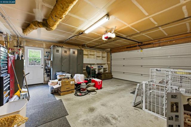 877 Dover Cir, Benicia, CA 94510