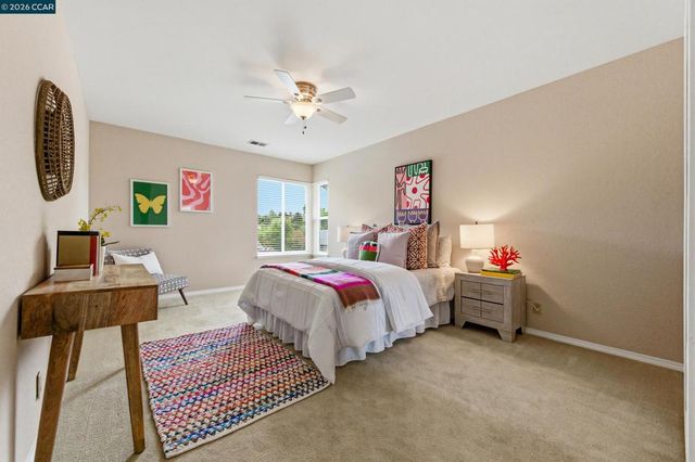 877 Dover Cir, Benicia, CA 94510