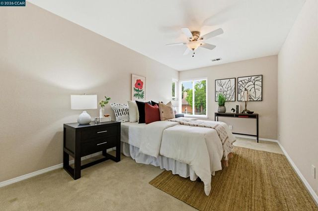 877 Dover Cir, Benicia, CA 94510