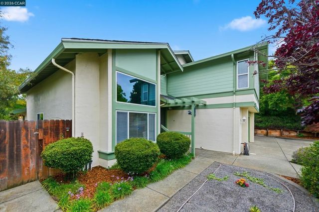 877 Dover Cir, Benicia, CA 94510