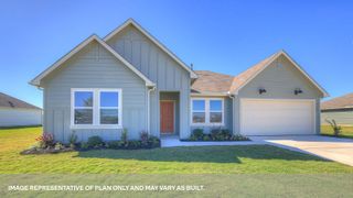 610 RADLEY RD, Lockhart, TX 78644