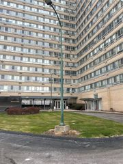 8900 E Jefferson Avenue 323, Detroit, MI 48214