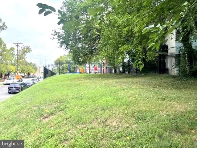 5000 C ST SE, Washington, DC 20019