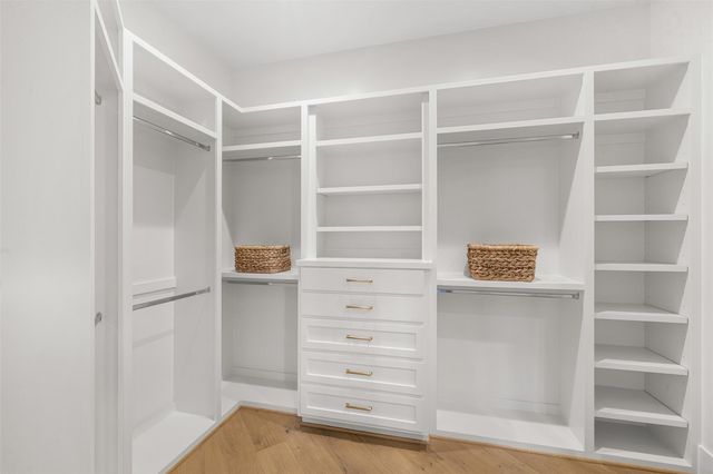 4961 Hartfield Road, Round Top, TX 78954