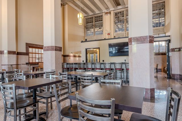 221 W Lancaster Avenue 11009, Fort Worth, TX 76102