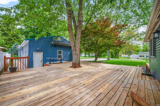 7746 N Hudson Boulevard, New Carlisle, IN 46552