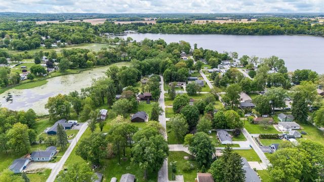 7746 N Hudson Boulevard, New Carlisle, IN 46552