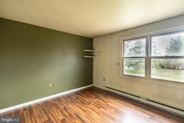 400 ARNOLD CT, Lebanon, PA 17042