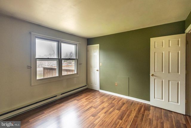 400 ARNOLD CT, Lebanon, PA 17042