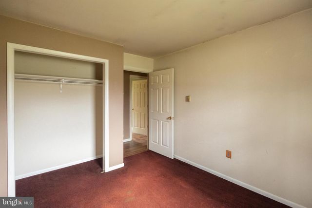 400 ARNOLD CT, Lebanon, PA 17042