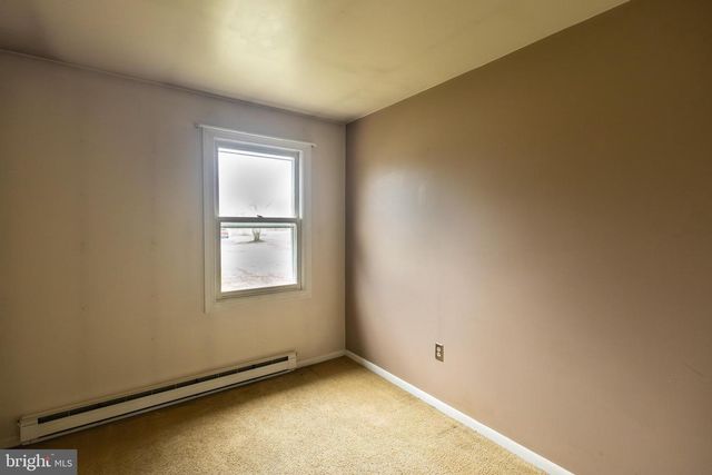 400 ARNOLD CT, Lebanon, PA 17042