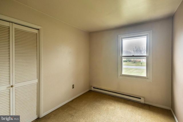 400 ARNOLD CT, Lebanon, PA 17042