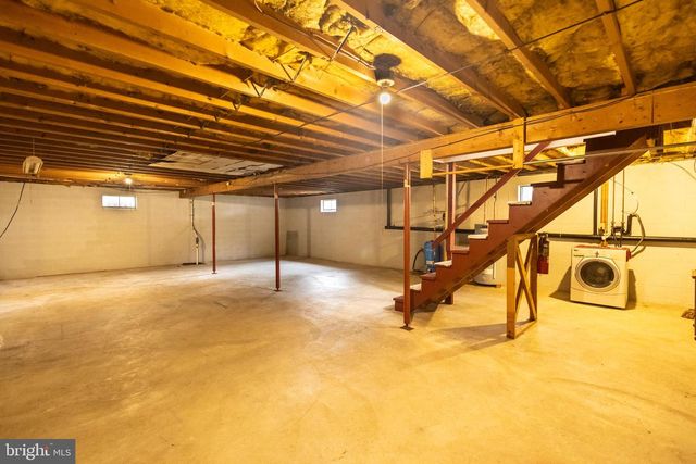 400 ARNOLD CT, Lebanon, PA 17042