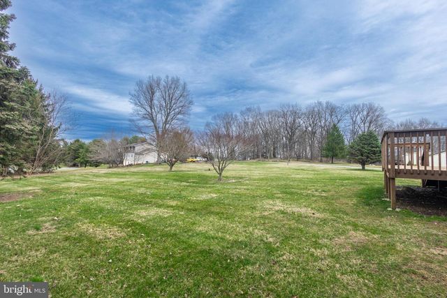 400 ARNOLD CT, Lebanon, PA 17042