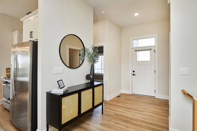 820 SE Mesa Drive, Waukee, IA 50263