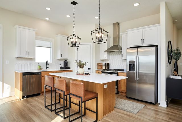 820 SE Mesa Drive, Waukee, IA 50263