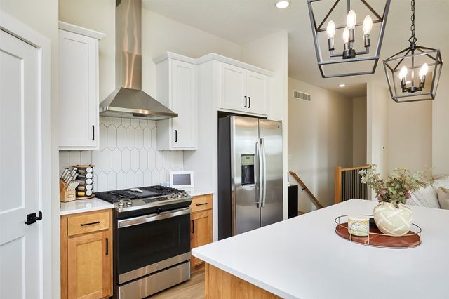 820 SE Mesa Drive, Waukee, IA 50263