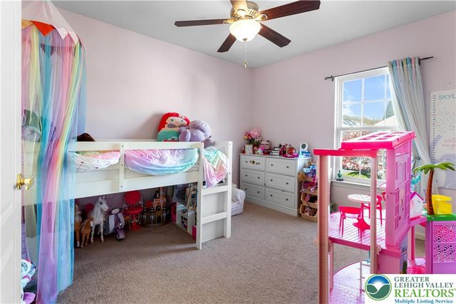 3420 Westminster Way, Upper Nazareth Twp, PA 18064