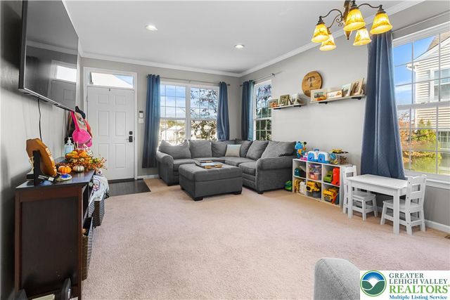 3420 Westminster Way, Upper Nazareth Twp, PA 18064