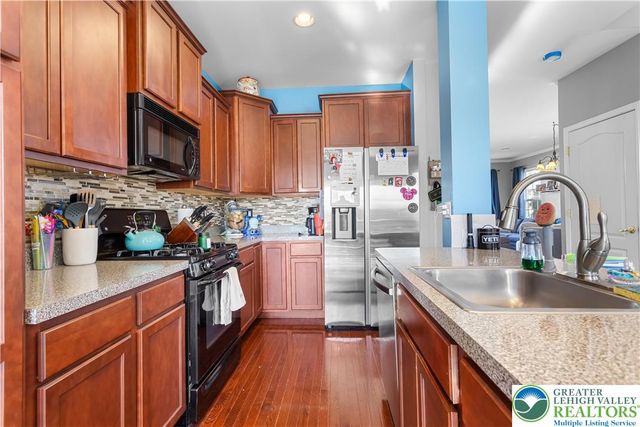 3420 Westminster Way, Upper Nazareth Twp, PA 18064